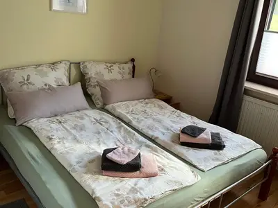 Schlafzimmer rechts