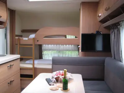 Campingplatz Hof Biggen - Mietwohnwagen Innenansicht