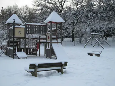 Campingplatz Hof Biggen - Mietwohnwagen Winterbild