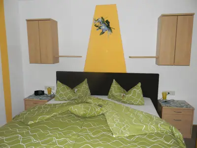 Schlafzimmer App 1
