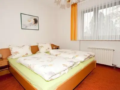 Schlafzimmer EG+1.St