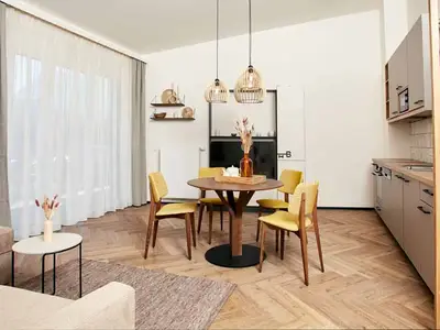 Küche im Penthouse Apartment mit einem Schlafzimmer