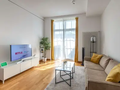 Photo, INSIDE, OUTSIDE