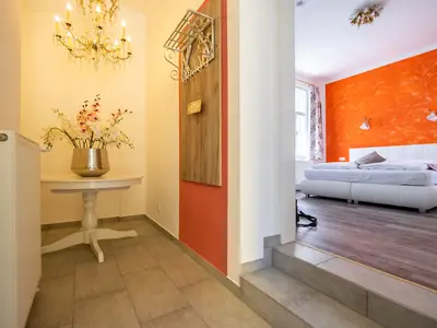 Apartment Christa, vom Vorraum zum Schlafzimmer