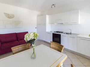 23707970-Appartement-6-Baja Sardinia-300x225-2