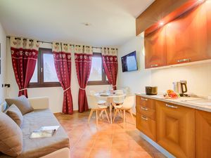 23889937-Appartement-4-Bardonecchia-300x225-0