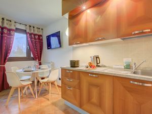 23889937-Appartement-4-Bardonecchia-300x225-3