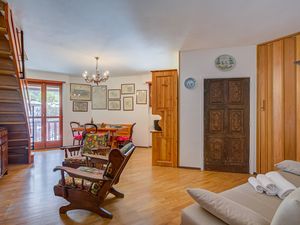 23707679-Appartement-6-Bardonecchia-300x225-2