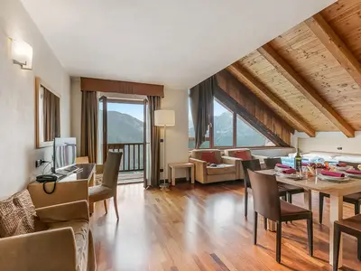 Wohn- und Esszimmer