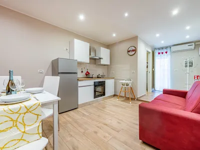 Küche und Essbereich