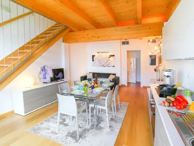 Küche und Essbereich