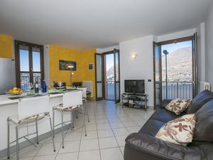 24039175-Appartement-4-Blevio-300x225-1