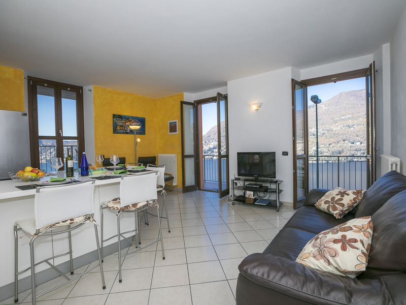 24039175-Appartement-4-Blevio-800x600-1