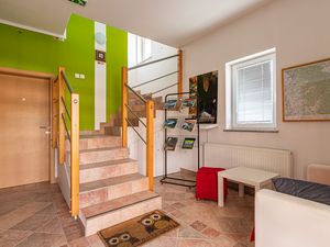 23996105-Appartement-2-Bloke-300x225-5