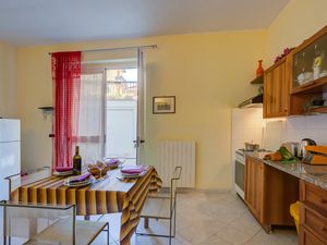 24015666-Appartement-4-Borgio Verezzi-300x225-4