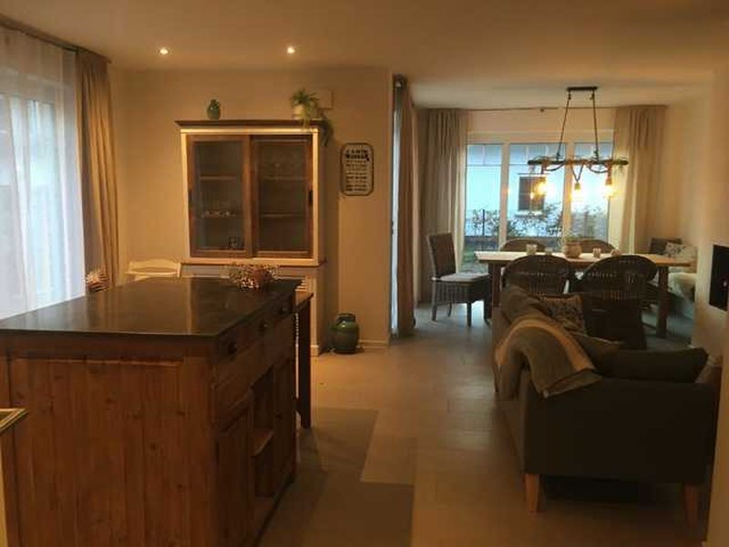 22292627-Appartement-7-Breege-800x600-2