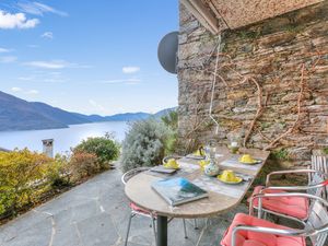 23707798-Appartement-4-Brissago-300x225-1