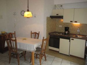 22367985-Appartement-4-Büsum-300x225-5