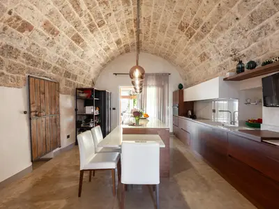 Küche und Essbereich