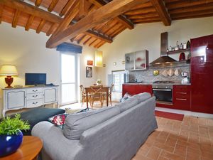 23707789-Appartement-4-Camaiore-300x225-5