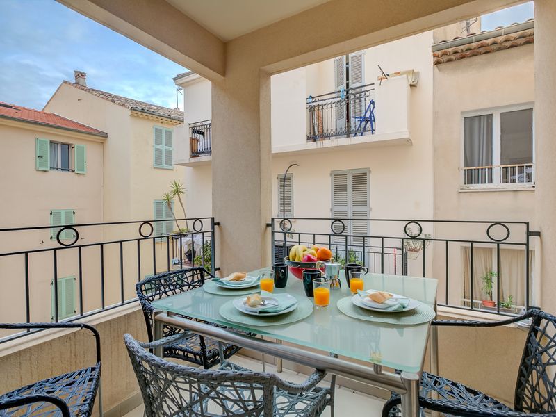 23707643-Appartement-3-Cannes-800x600-2