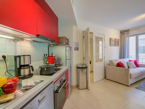 23707643-Appartement-3-Cannes-300x225-4