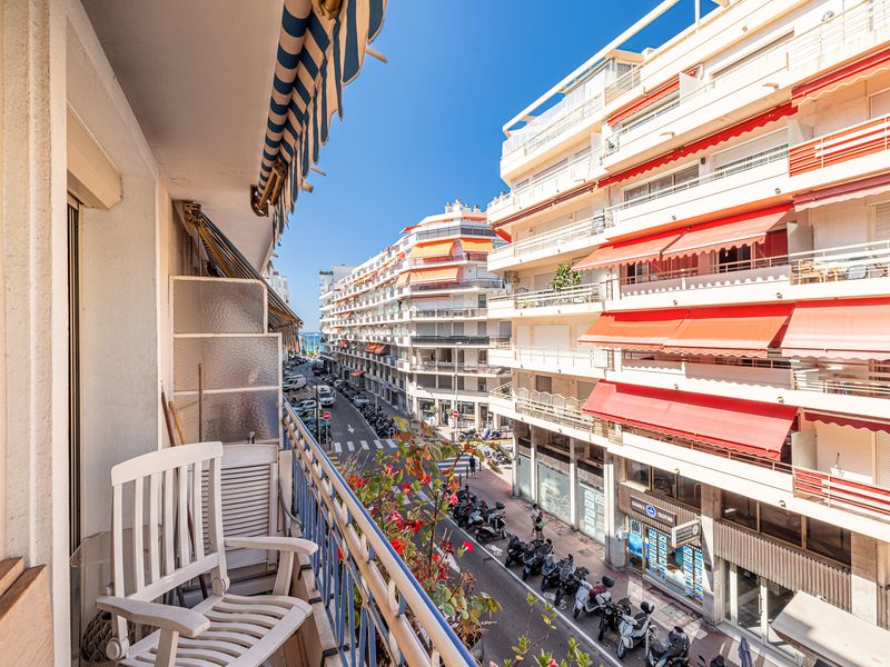 24019623-Appartement-4-Cannes-800x600-1