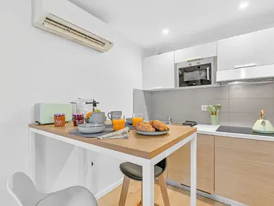 Küche und Essbereich