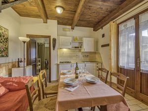 23706872-Appartement-4-Castiglione Del Lago-300x225-5