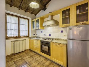 23706887-Appartement-5-Castiglione Del Lago-300x225-5