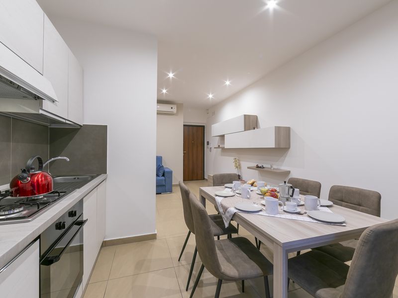 23706992-Appartement-6-Catania-800x600-1