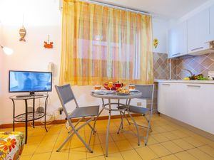 23706405-Appartement-2-Cervo-300x225-5