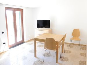 23706883-Appartement-3-Cetara-300x225-4