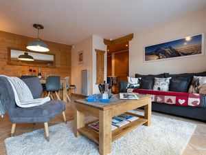 23706395-Appartement-5-Chamonix-Mont-Blanc-300x225-4