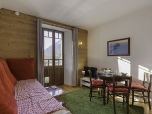 23706501-Appartement-2-Chamonix-Mont-Blanc-300x225-4