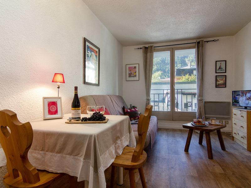 23706489-Appartement-2-Chamonix-Mont-Blanc-800x600-2