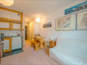 23708664-Appartement-2-Chamonix-Mont-Blanc-300x225-2