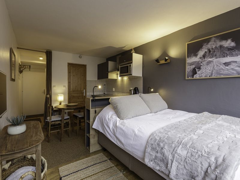 23917438-Appartement-2-Chamonix-Mont-Blanc-800x600-2