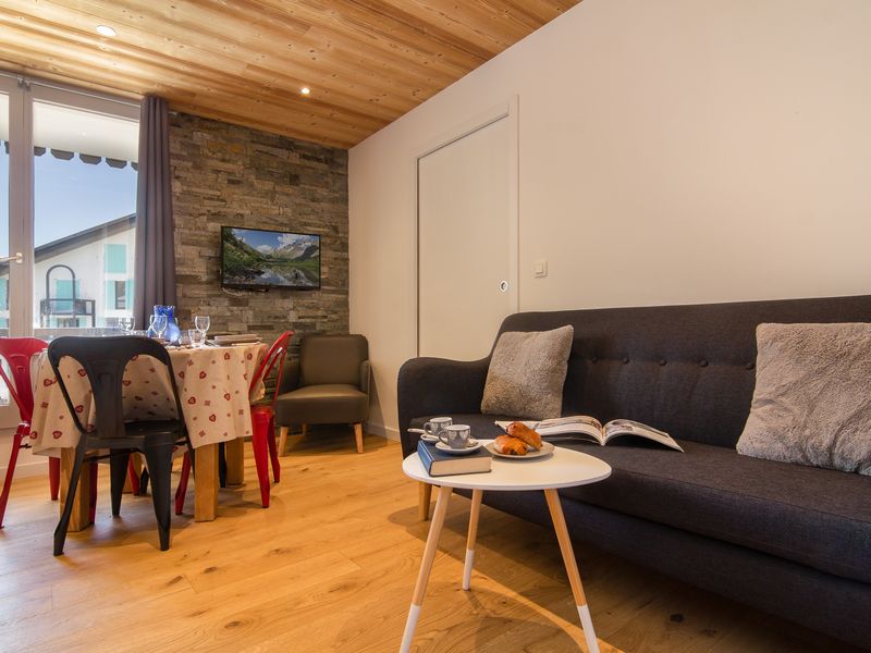 23706345-Appartement-4-Chamonix-Mont-Blanc-800x600-1