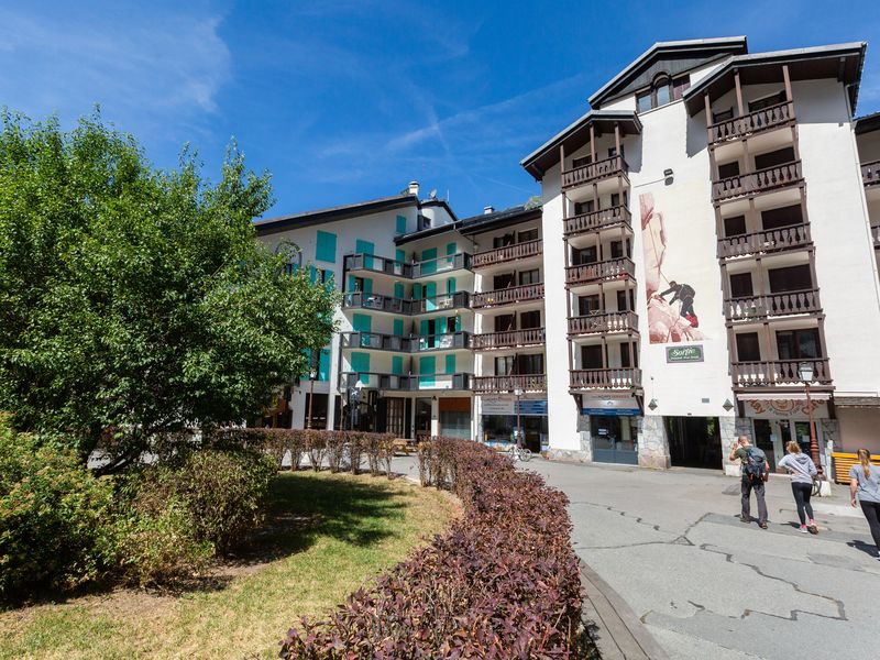 23706695-Appartement-4-Chamonix-Mont-Blanc-800x600-1