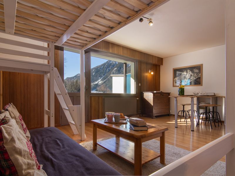 23706536-Appartement-2-Chamonix-Mont-Blanc-800x600-0