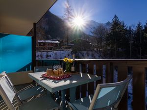 23706536-Appartement-2-Chamonix-Mont-Blanc-300x225-1