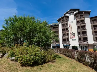 Gebäude