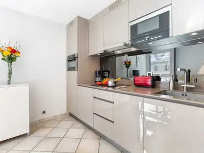 Moderne und offene Küche
