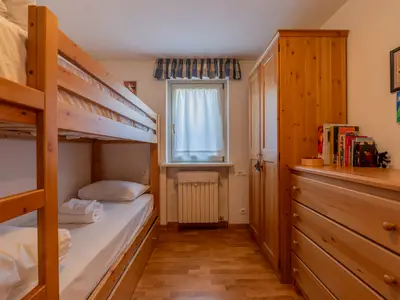 Zweites Schlafzimmer