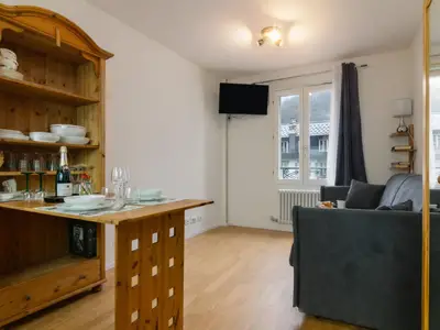 Praktischer Esstisch