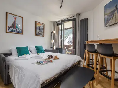 Schlafsofa (Schlafbereich für Studio)