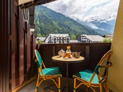 Balkon mit Blick auf den Mont-Blanc