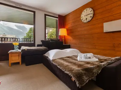 Schlafsofa für zwei Personen im Wohnzimmer