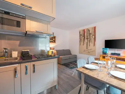 Küche und Essbereich